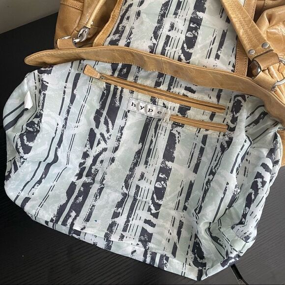 Hype Tan/Gold Leather Studded Shoulder Bag - Picture 13 of 14